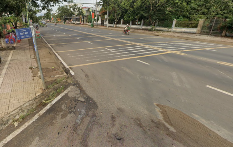 Cần bán Nhà kèm đất ở Ngô Mây gần chợ Diện tích 504m2, thổ cư 178m2